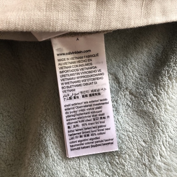 Calvin Klein linen drawstring shorts - Picture 9 of 9
